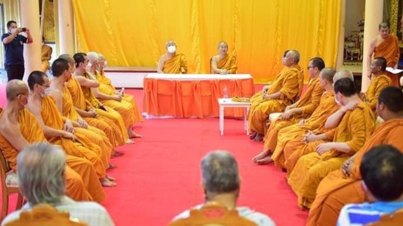 คณะสงฆ์วัดเสาธงทอง ร่วมประชุมการจัดบำเพ็ญกุศล พระราชปัญญาโมลี อดีตเจ้าอาวาสวัดเสาธงทอง พระอารามหลวง