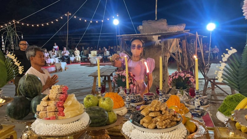 พิธีเททองหล่อสร้างพระใหญ่ คืนถิ่นมาตุภูมิ "กรุงสุโขทัย" สร้าง "พระพุทธอสีติวัสสามหาบพิตร"