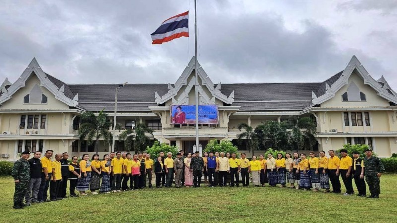 กองกำลังสุรนารีดำเนินโครงการสุรนารีโมเดลใน 2 จังหวัดอำนาจเจริญ-อุบลราชธานี ป้องกันและแก้ไขปัญหายาเสพติด