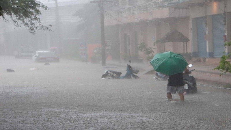 กรมอุตุฯ เตือนระวัง ฝนตกหนักมาก น้ำท่วมฉับพลัน ทะเลคลื่นสูงกว่า 1 เมตร