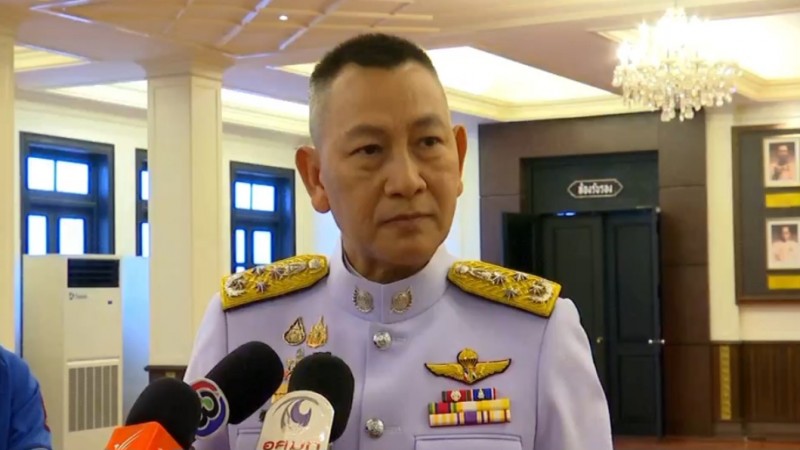 “บิ๊กต่าย” ปัดลอยตัวปมรพ.ตร.เอื้อ”ทักษิณ”ป่วยทิพย์
