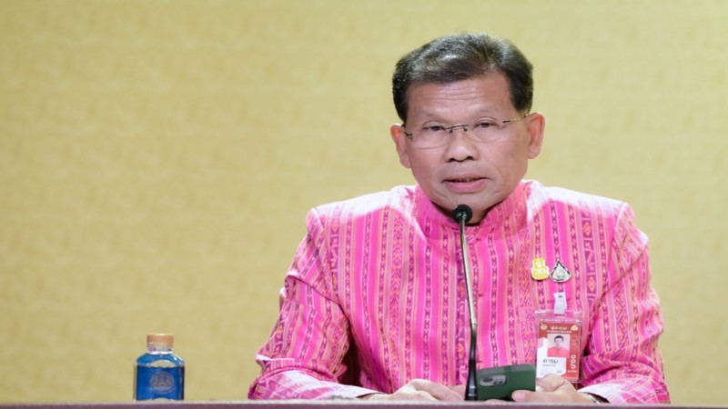 รัฐบาล เตือนปชช.ระวังเชื้อโควิด19ระบาด พบอาทิตย์เดียวติดเชื้อพุ่ง 8 พันราย