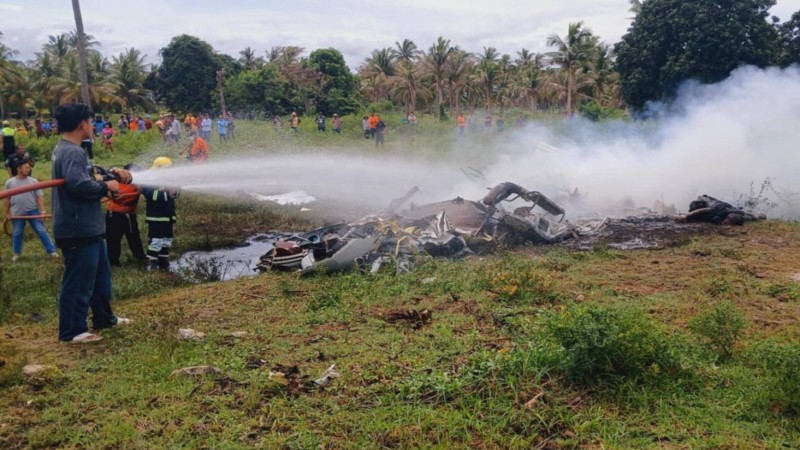 เฮลิคอปเตอร์สตช.ตก ในพื้นที่จ.ประจวบฯ พบผู้เสียชีวิต