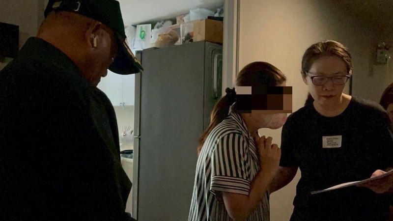 ตร.สั่งฟัน “หมอแอร์” ให้ออกราชการไว้ก่อน ปมขายยาเสียสาว
