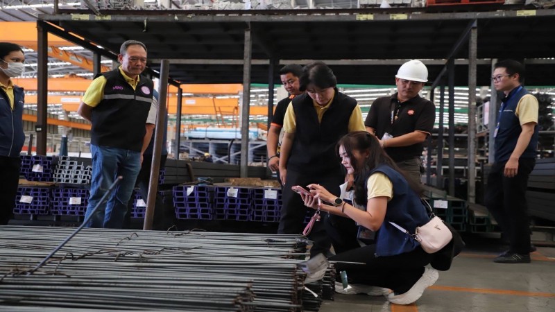 ”เอกนัฏ“ ส่ง ”ทีมสุดซอย“ ตรวจยึดเหล็กตกเกรดเฉียดร้อยตัน พร้อมปลั๊กพ่วงไร้ มอก.อีกอื้อ
