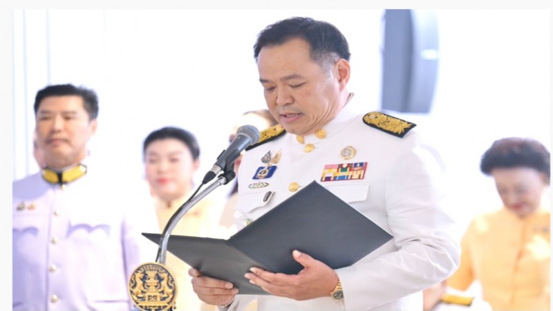 “อนุทิน”กล่าวถ้อยแถลงครั้งแรก  ในฐานะ “นายกรัฐมนตรี” ประกาศ มุ่งมั่น ทุ่มเททำงาน  ไม่มีวันหยุด พาประเทศพ้นวิกฤตโดยเร็ว