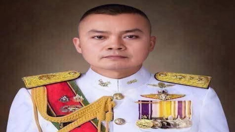 โปรดเกล้าฯ แต่งตั้ง พล.ท.บุญสิน พาดกลาง เป็น นายทหารราชองครักษ์พิเศษ