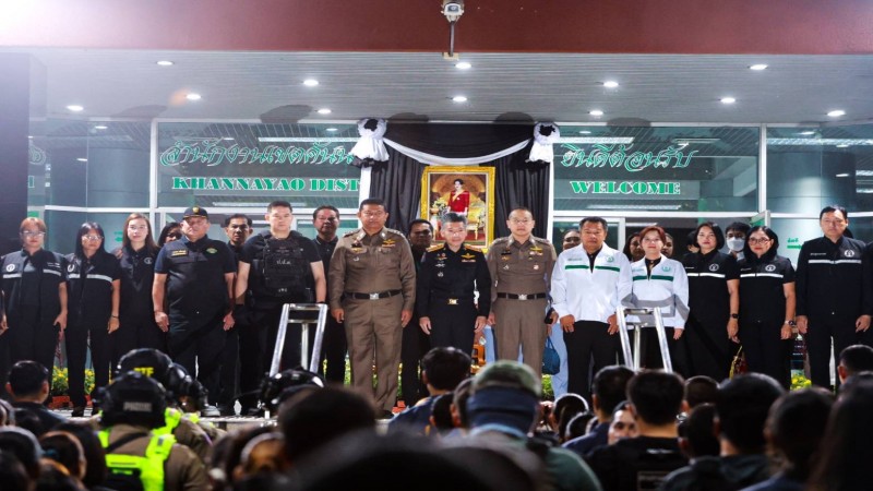 รมว.ยุติธรรม บัญชาการฯ “Kick off 1386 ที่พึ่งทุกปัญหายาเสพติด” ทั่วประเทศ! สนธิกำลังภาคี ปราบปรามเด็ดขาด