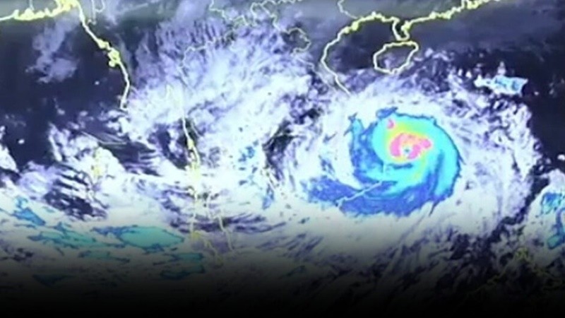 พายุ ”คัลแมกี” ขึ้นฝั่งเวียดนาม ปกคลุมโขงเจียม บ่ายวันนี้