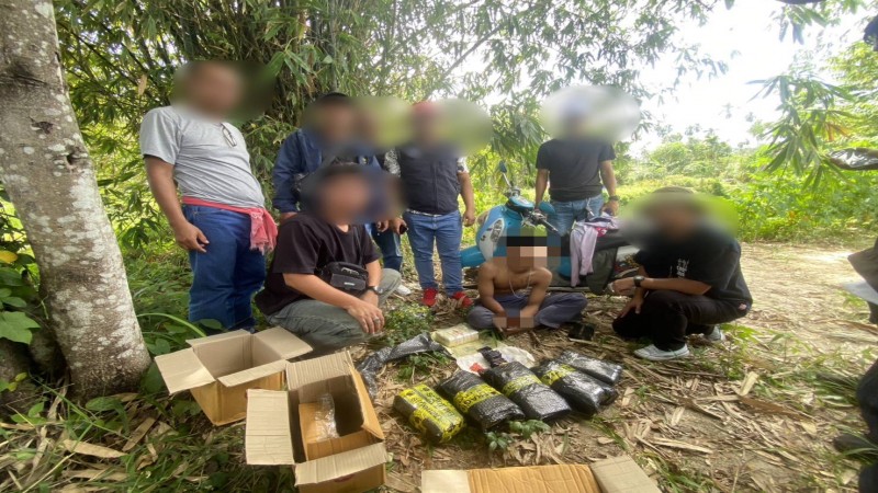 ป.ป.ส.ร่วม ตชด. ตรวจพัสดุพบยาบ้า 60,000 เม็ด ส่งจากปทุมฯ มานครศรีฯ