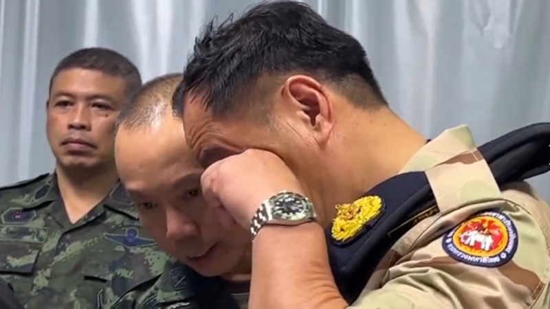 “นายกฯ” ปาดน้ำตา! เยี่ยมทหารเหยียบทุ่นระเบิด