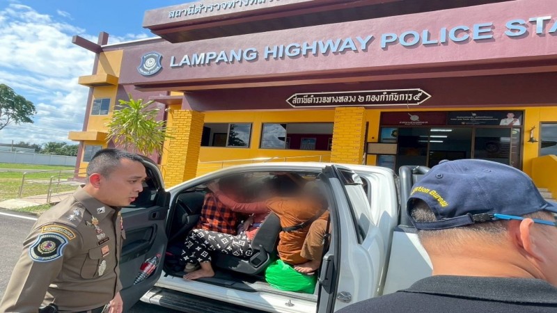 ตร.ทางหลวง สกัดขบวนการลักลอนขนแรงงานเมียนมาผิดกฎหมาย ซุกแน่นเต็มคันรถ