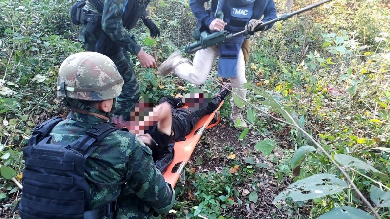 ชายชาวจีนเหยียบกับระเบิด ระหว่างลักลอบข้ามมาฝั่งไทยพื้นที่บ้านหนองจาน